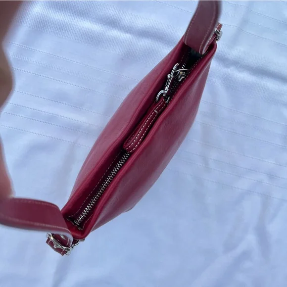 Vintage Mini Coach Demi Legacy Duffle bag Red Leather - Picture 7 of 13